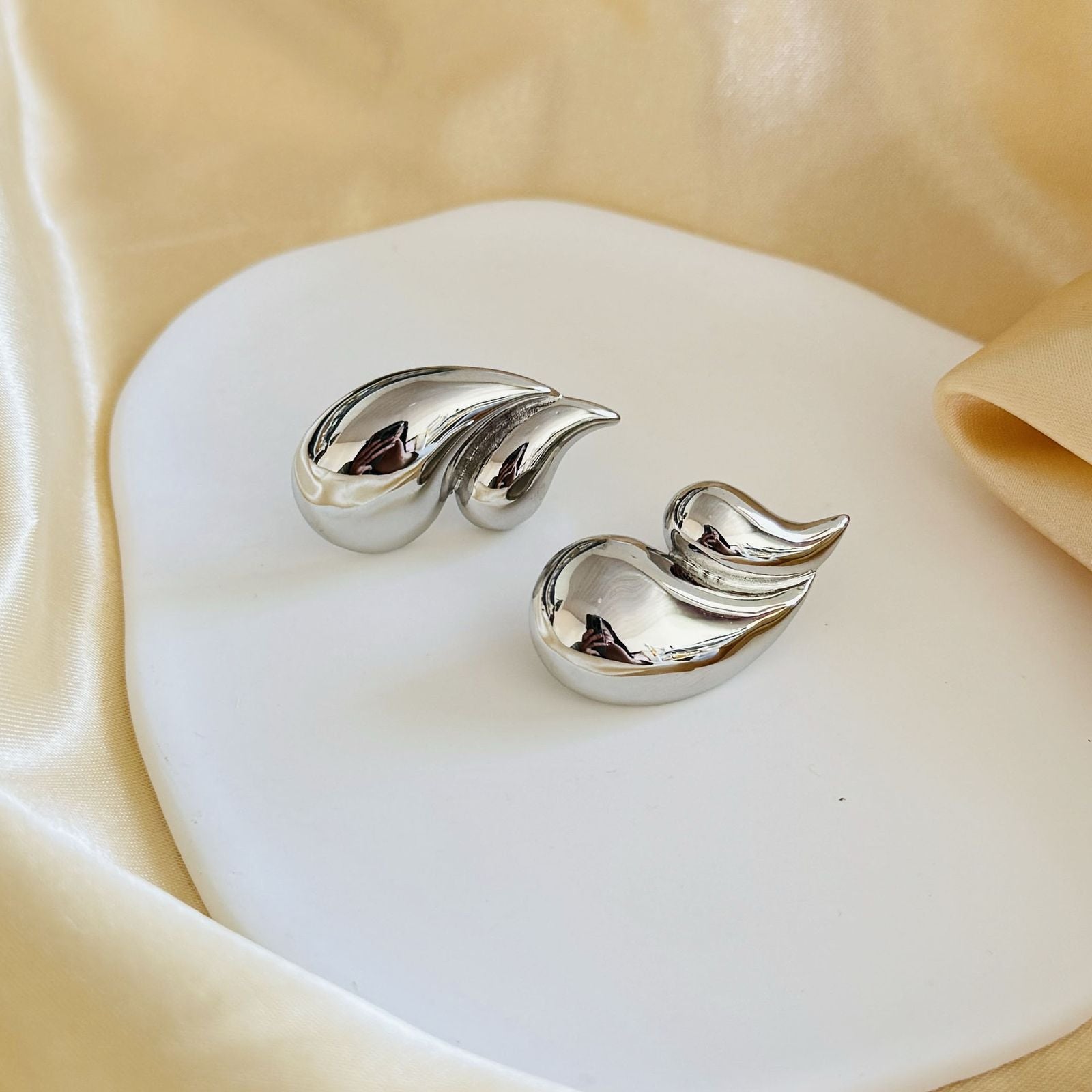 DualDrop Earrings (18k Gold Plated)