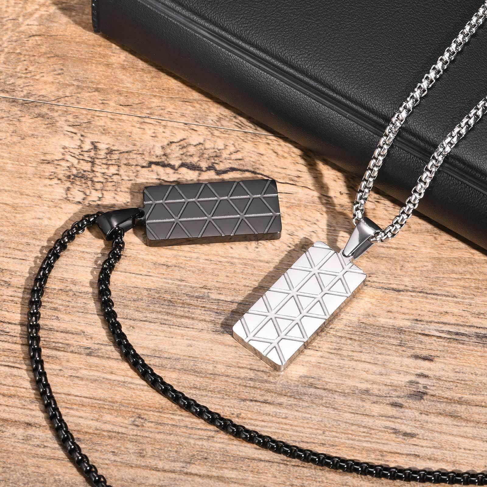 Bold Metal (Pendant + Chain)