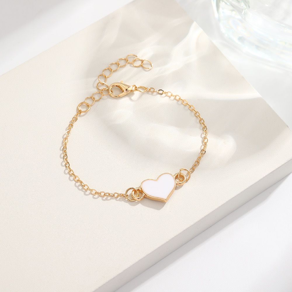 Sleek Soul Heart Bracelet