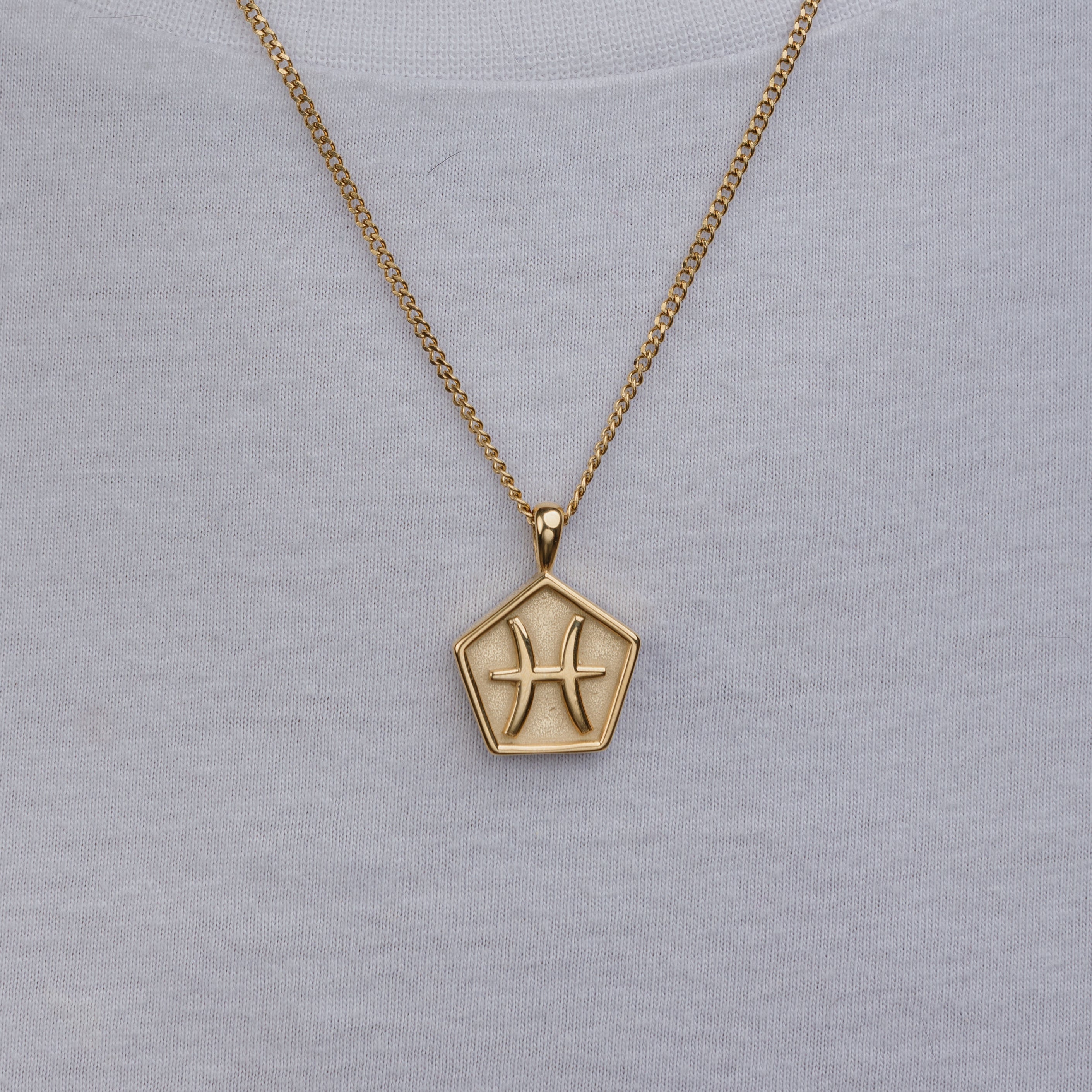 PISCES (GOLD) Pendant+ Chain