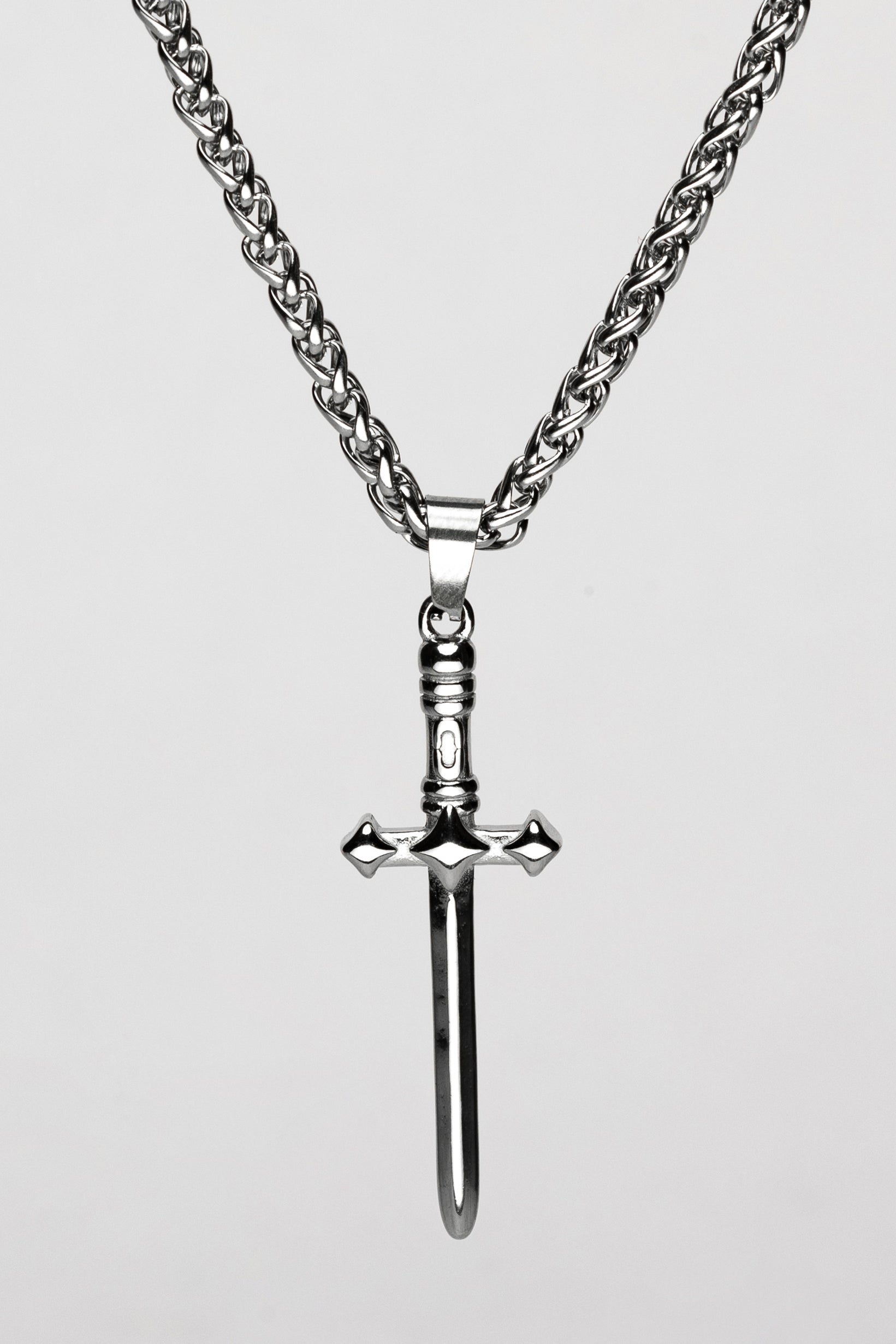 DAGGER (SILVER) Pendant+ Chain