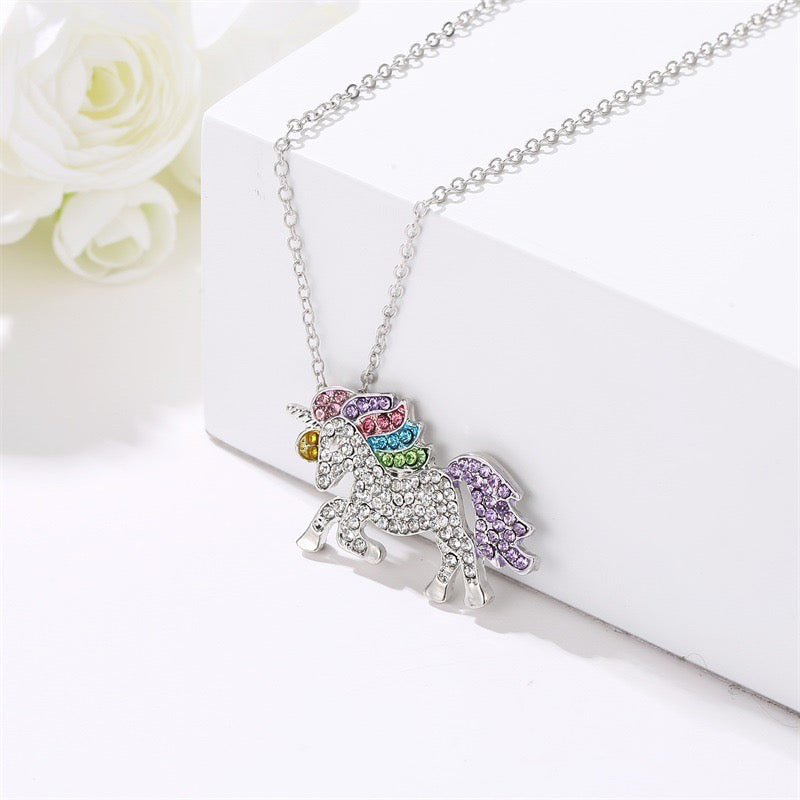 Unicorn (Chain + Pendant)