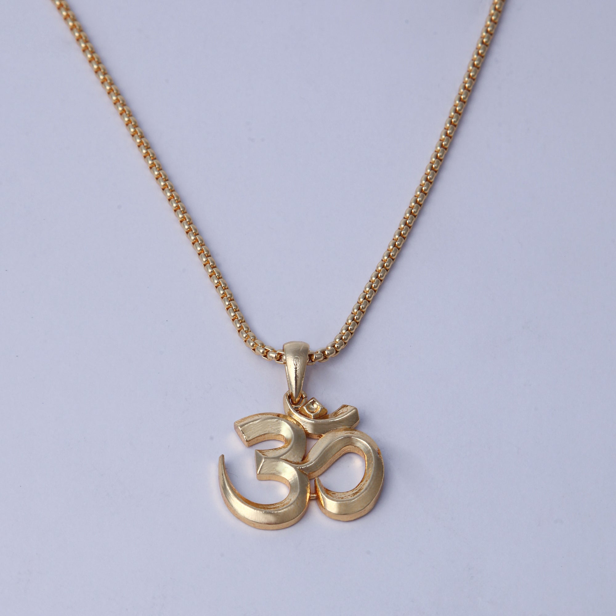DIVINE OM PENDANT (18K Gold Plated)