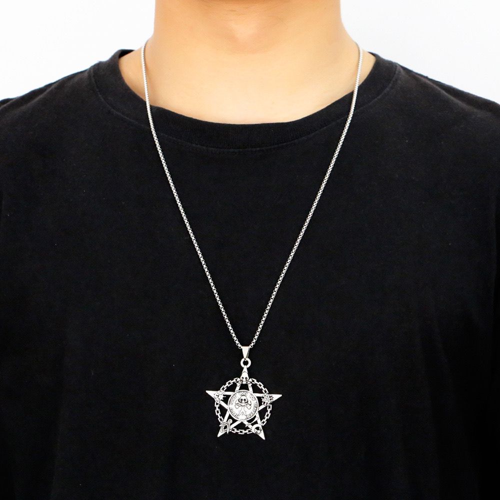 Pentagram (Pendant + Chain)