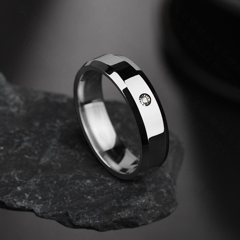 Minimal Spark Diamond Band