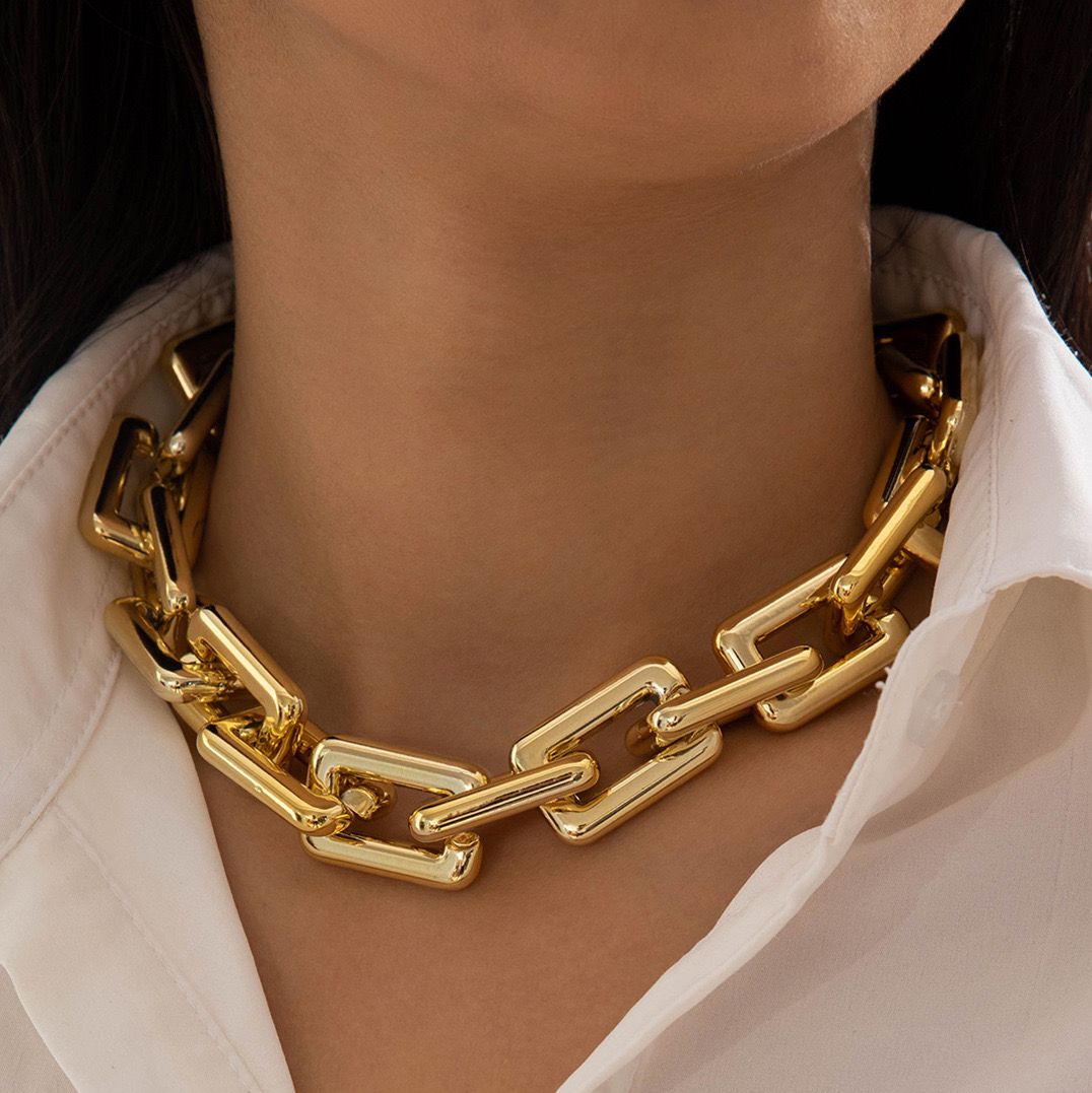 Modern Glow Necklace