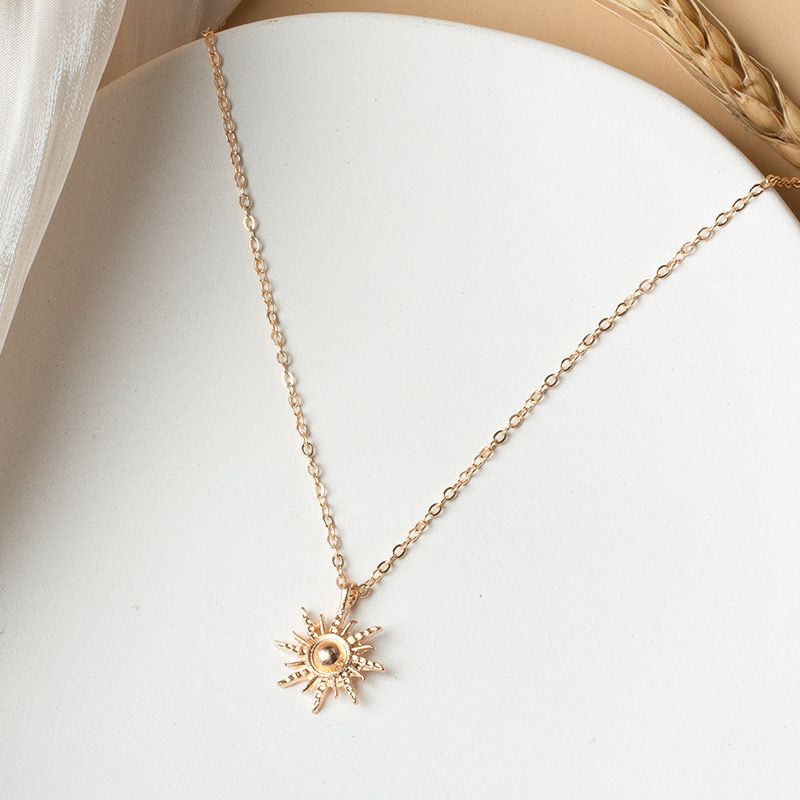 Shine Pendant Necklace