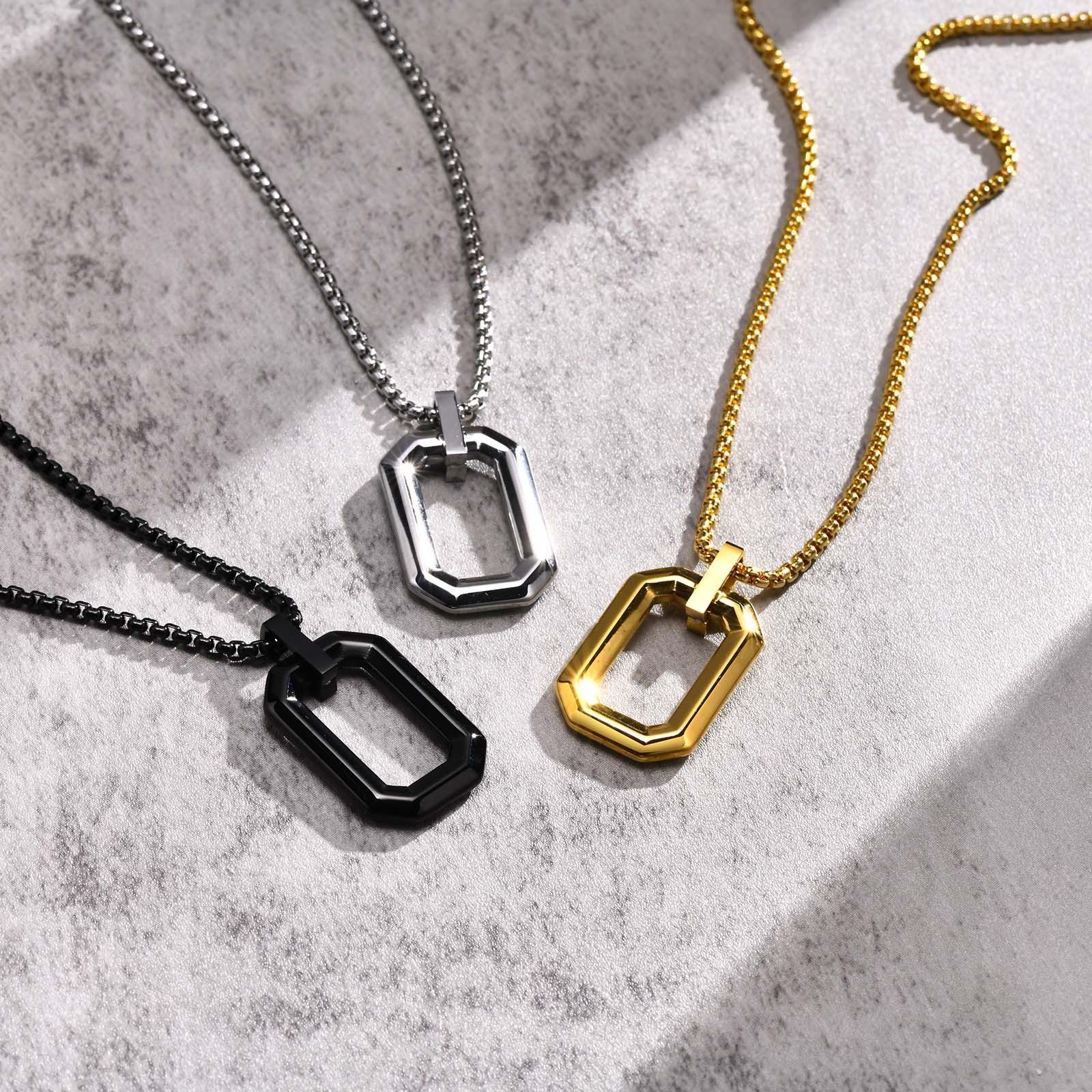 Iconic Men's Pendant + Chain