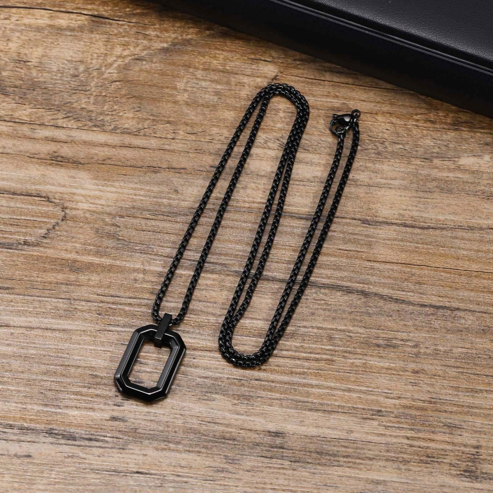 Iconic Men's Pendant + Chain
