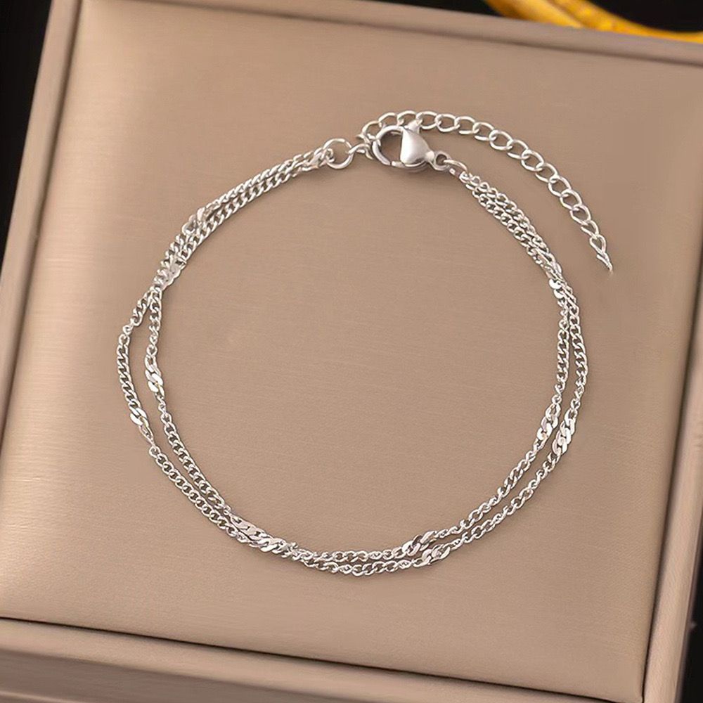 Minimalist Silver Chain Bracelet