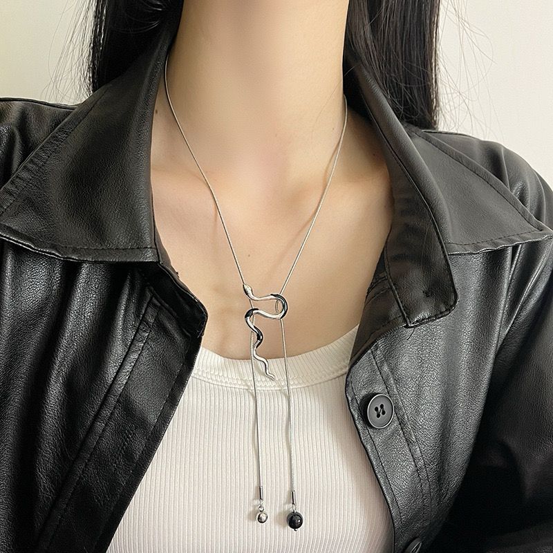Hanging Snake Necklace