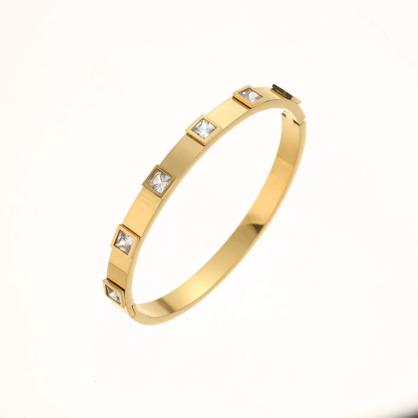 Titanium Square-Zirconia Bracelet - 18K Gold Plated