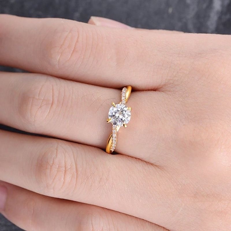 Sparkle Diamond Ring