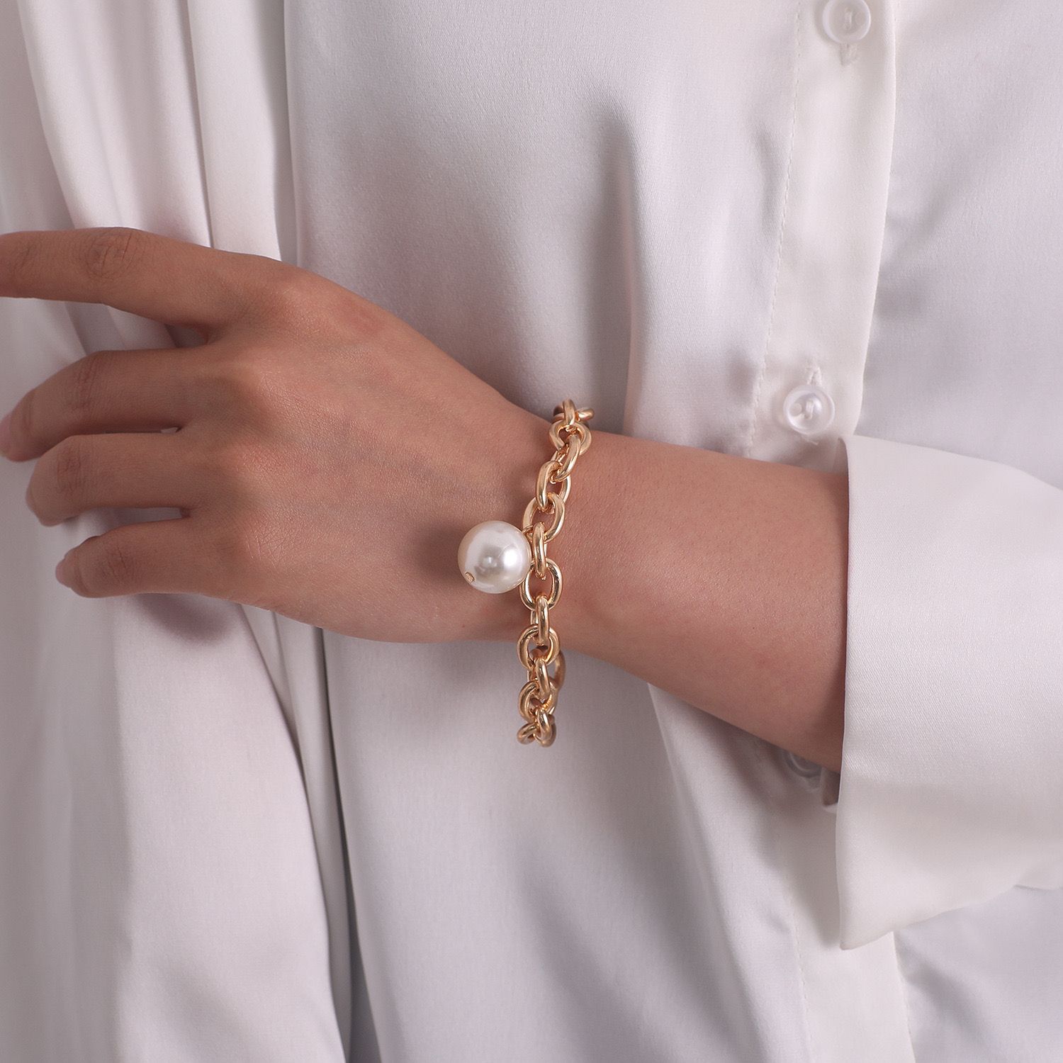 Dainty Pearl Link Bracelet
