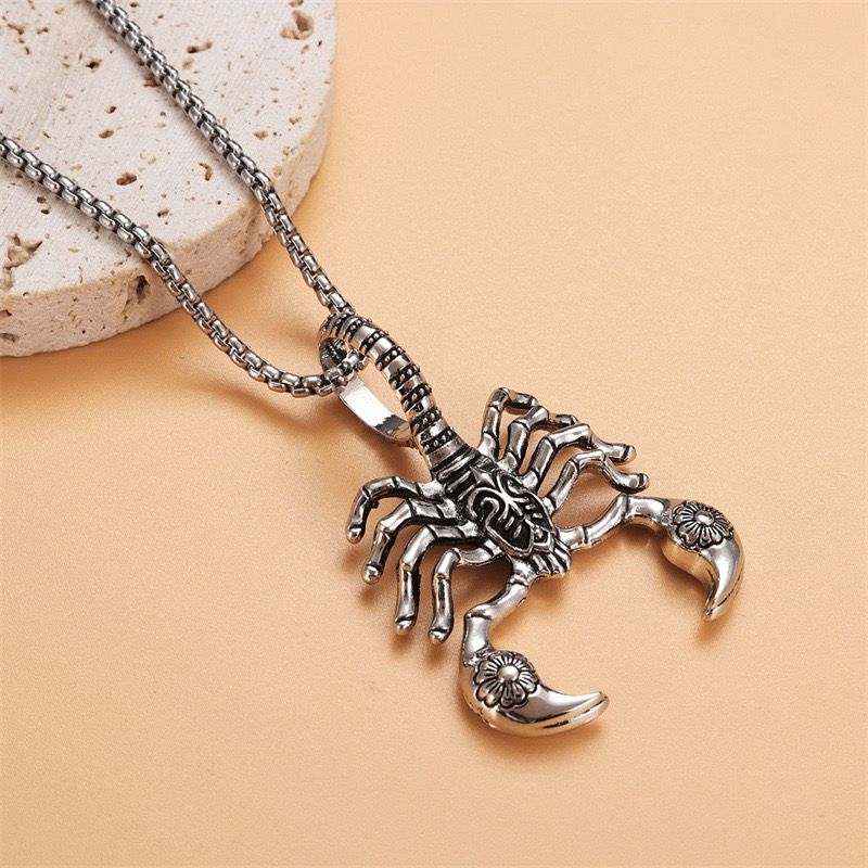 Scorpio ( Pendant + Chain)