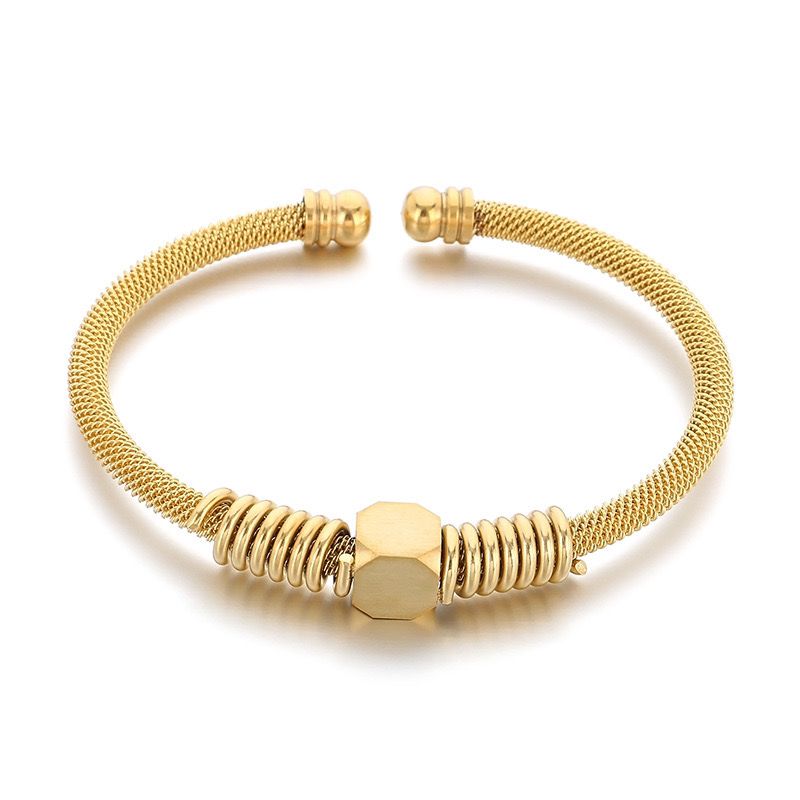 Classic Mens Bracelet (18K Gold Plated)