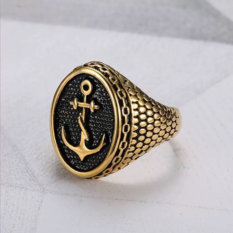 Men’s Bold Statement Ring - 18K Gold Plated