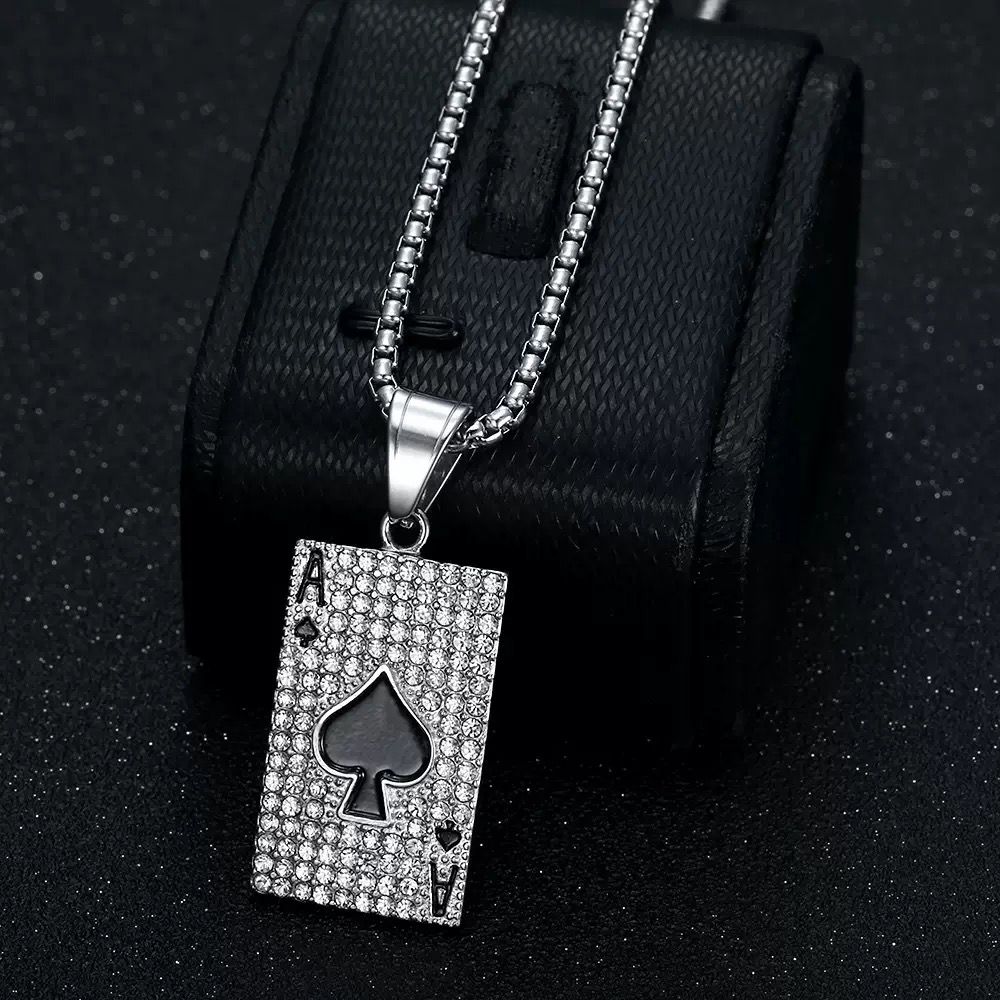 Ace of Spades (Pendant + Chain)