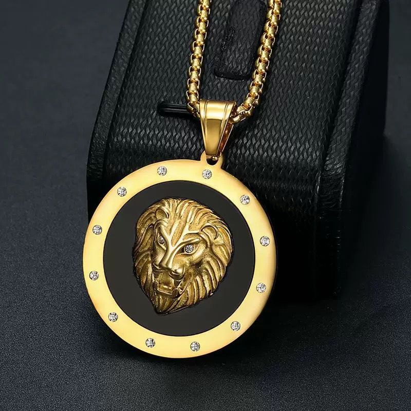 Roaring Lion Power Pendant & Chain (18k Gold Plated)
