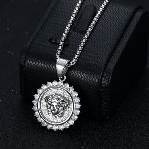 Titanium Medusa (Pendant + Chain) - 18k Gold Plated