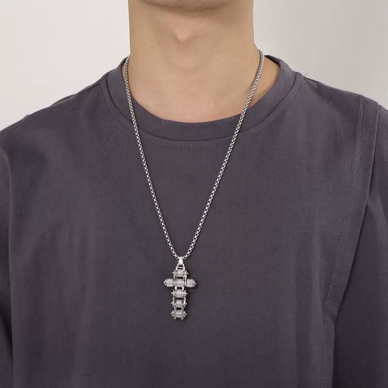 Cross ( Chain + Pendant) - Titanium - 18K Gold Plating
