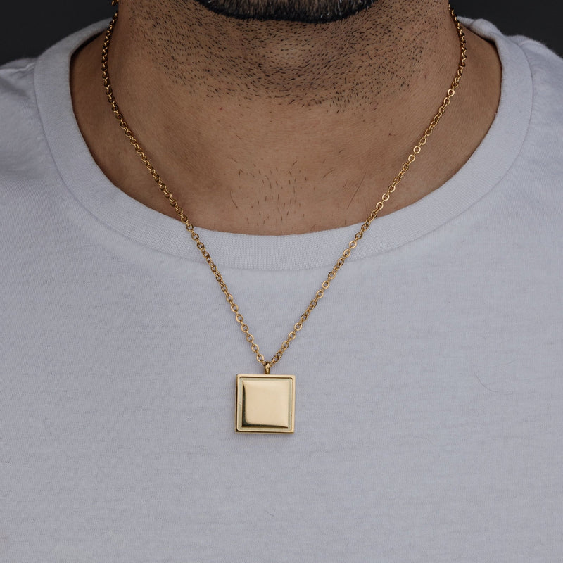 LANURA PENDANT (GOLD) Pendant+ Chain