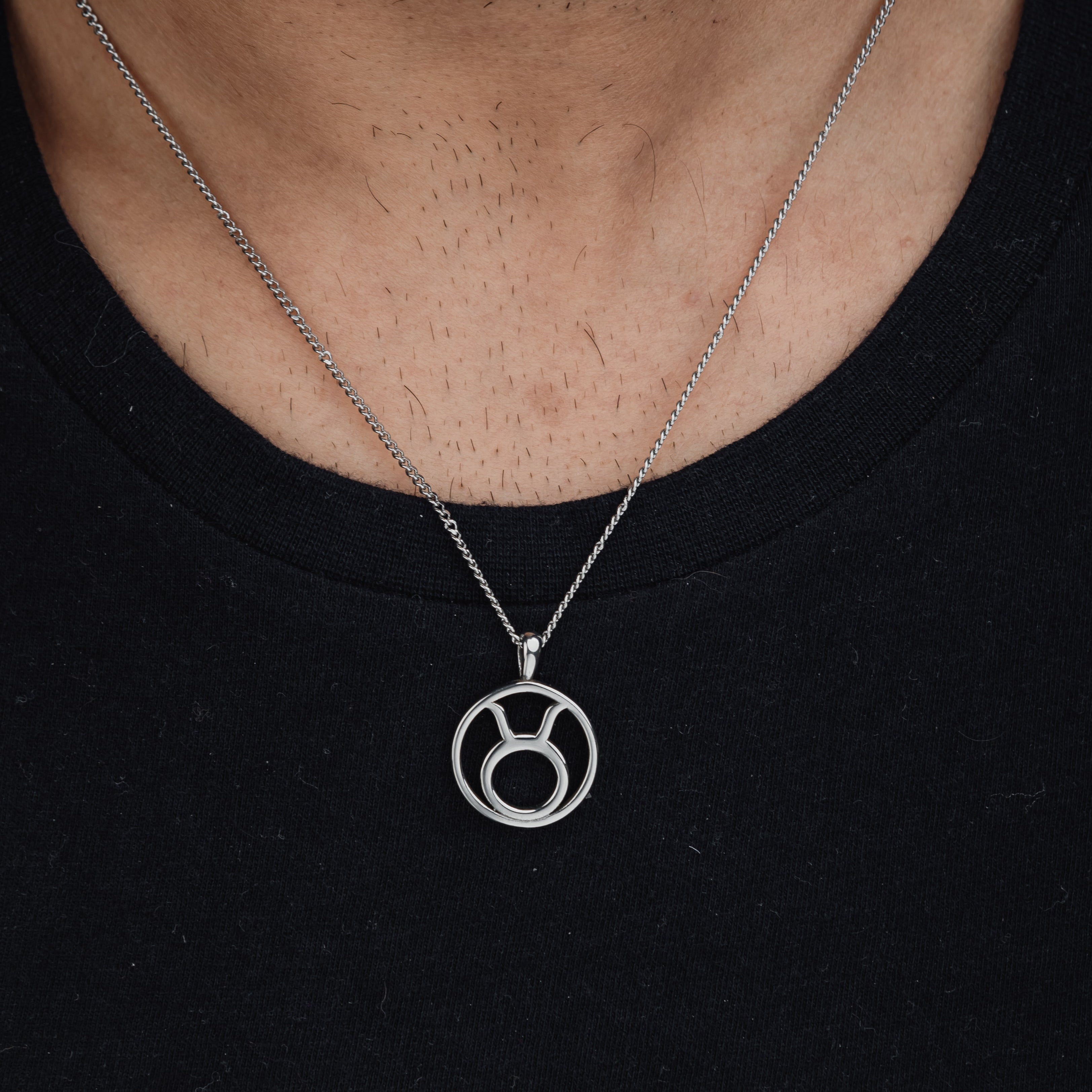 TAURUS (SILVER) Pendant+ Chain