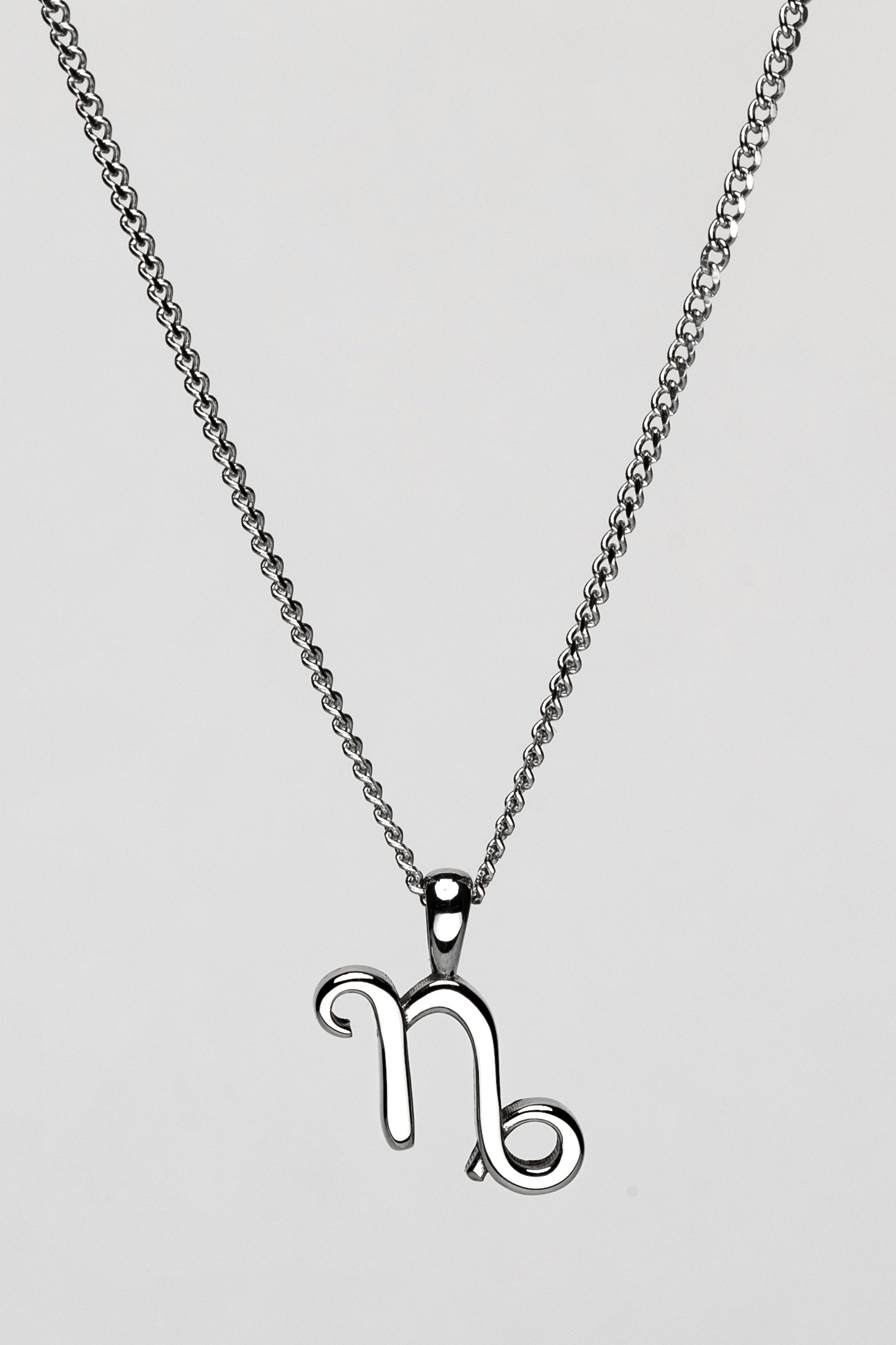 CAPRICORN (SILVER) Pendant+ Chain